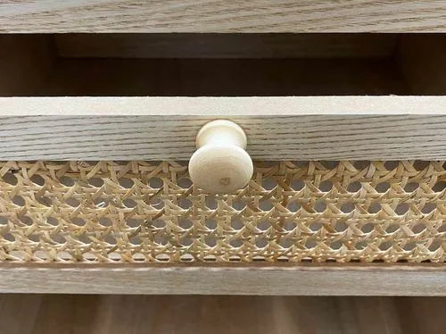 Pippi Bedside Table