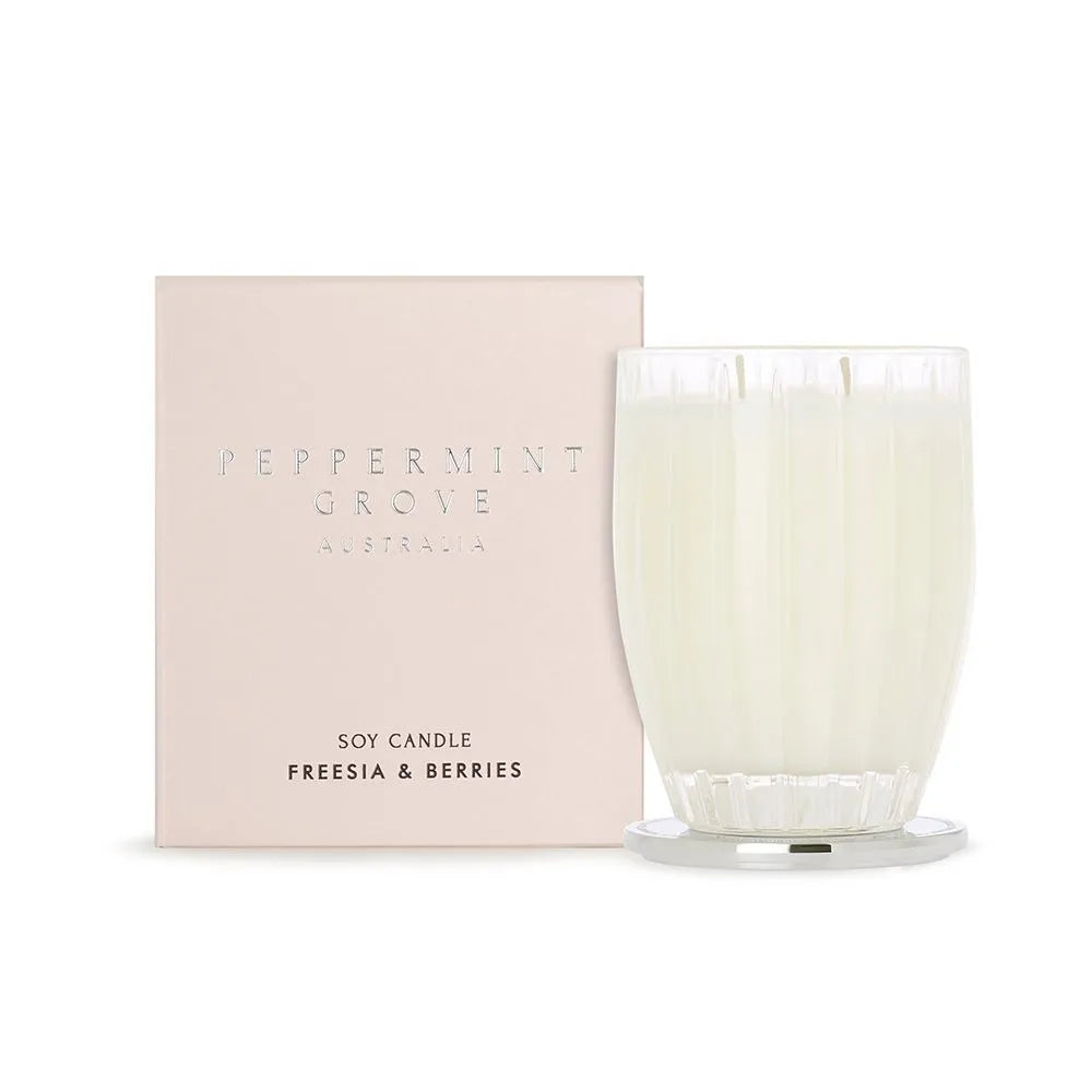 Peppermint Grove - Freesia And Berries Soy Candle 370g