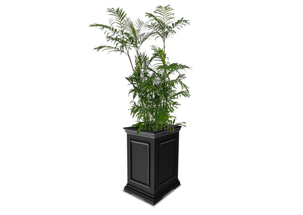 Black Hamptons Planter - Medium