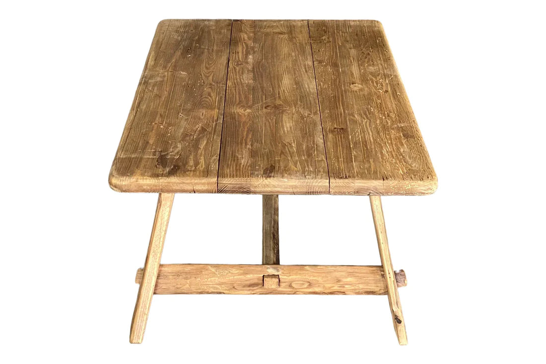 Farmhouse Coffee Table - 1400