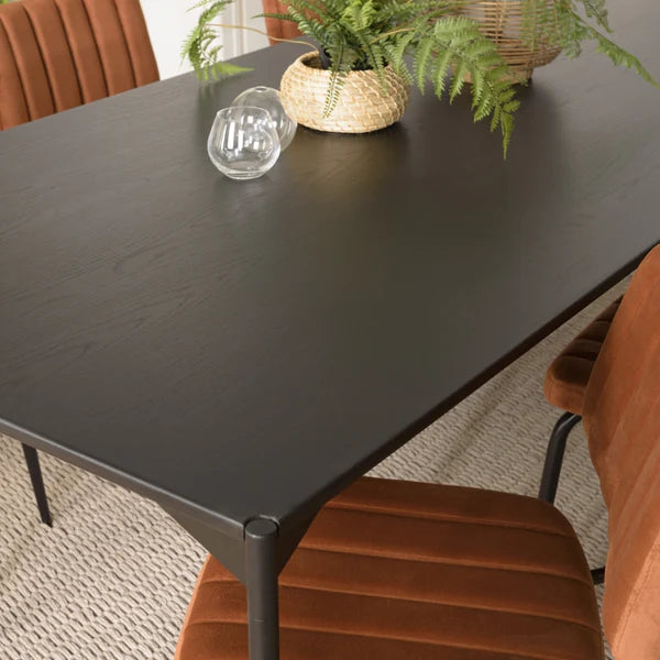 Manhattan Dining Table - Black - 2200