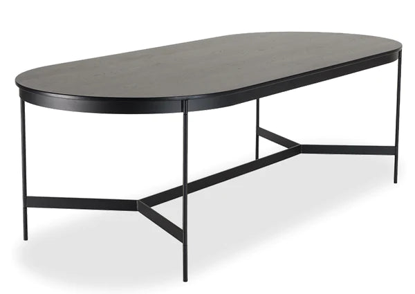 Manhattan Dining Table - Black - 2400