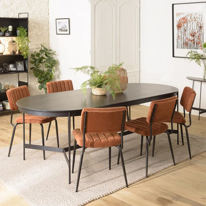 Manhattan Dining Table - Black - 2400